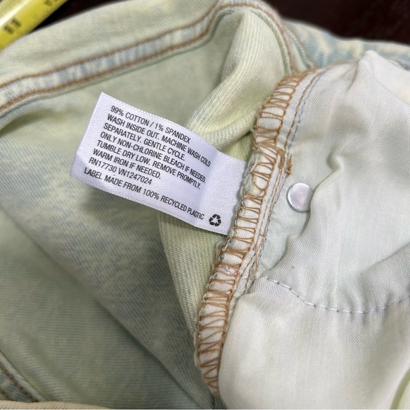 NWT Wild Fable Highest Rise 90’s Straight Jeans Lime Green Acid Wash Sz 16 - Picture 8 of 11